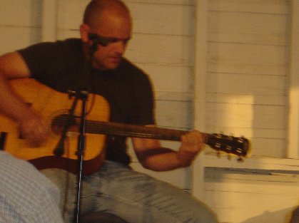 04-2007soloattheredbarnechord